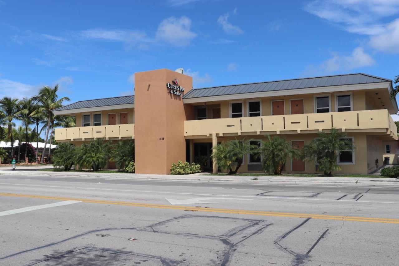 Curtis Inn & Suites Hollywood Eksteriør billede