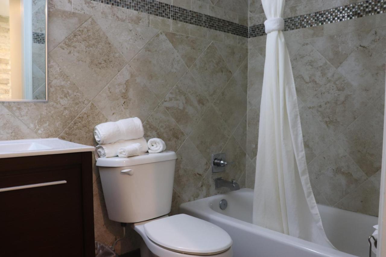 Curtis Inn & Suites Hollywood Eksteriør billede